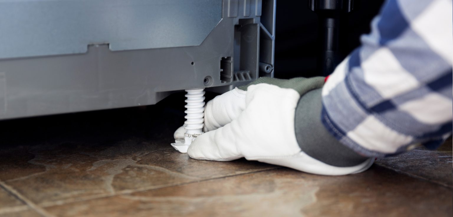 How to Pull Out & Remove a Diswasher (Step-by-Step)